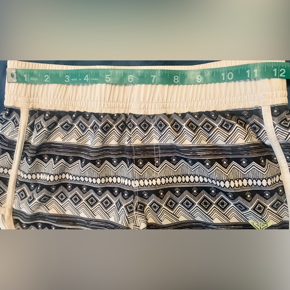 Roxy Girls Swim Board Shorts - Picture 4 of 5